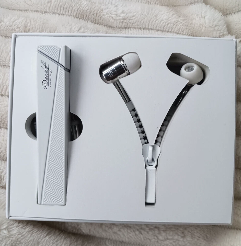 DAVIDOFF CIGARRILLOS PUBLICIDAD BLANCO CONJUNTO ENCENDEDOR + AURICULARES - 041!! Foto 2 de 4