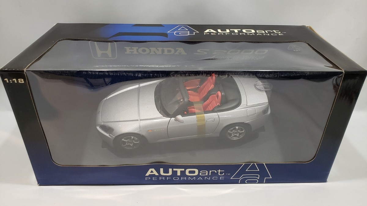 AUTOart Honda S2000 1/18 オートアート AUTOart 1/18 HONDA S2000 RARE EDM EUROPEAN VERSION AP1 LH