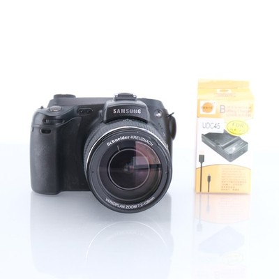 Samsung Pro 815 Digital Bridge Camera 28-420mm Zoom 8MP CCD Sensor Digicam Black