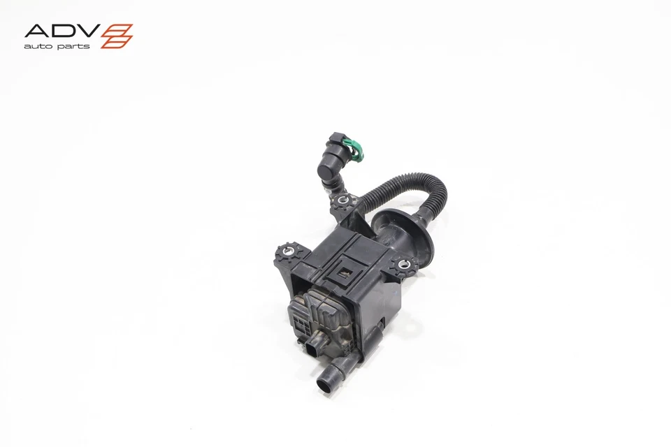 2005 - 2025 TOYOTA TACOMA VAPOR CANISTER FILTER & DETECTION PUMP & HOSE TUBE OEM - Image 3 of 4