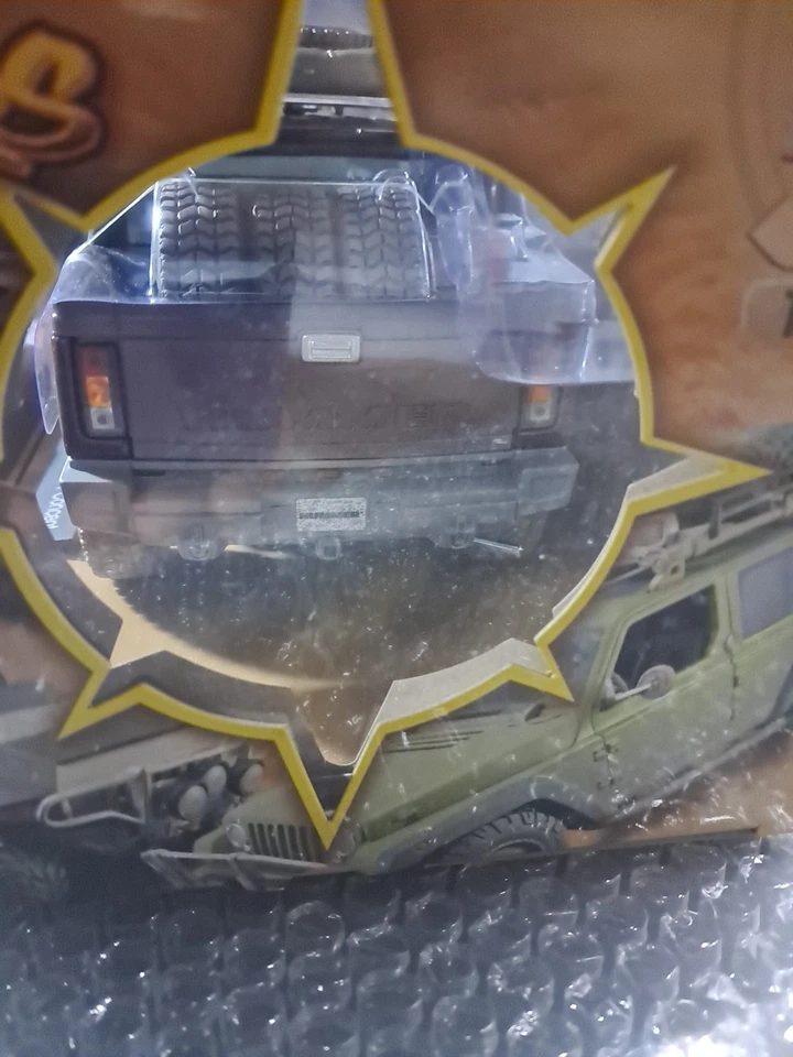 Maisto Hummer H2 Sut Concept 1/18 - Immagine 3 di 4