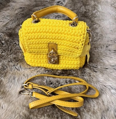 Signed MONNALISA Gold Tone Yellow Crochet Girls Handbag/Crossbody