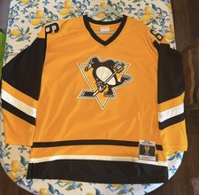 Mitchell & Ness Mario Lemieux Pittsburgh Penguins Hockey Jersey 1984-1985 XL