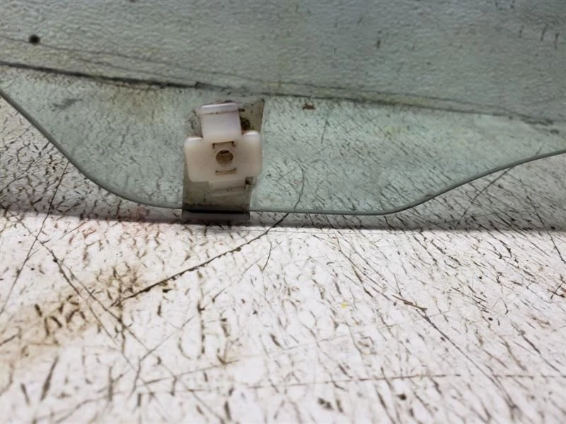 Тонированное стекло для правой передней двери пассажира подходит для 04–11 AVEO 825338 - Изображение 3 из 4