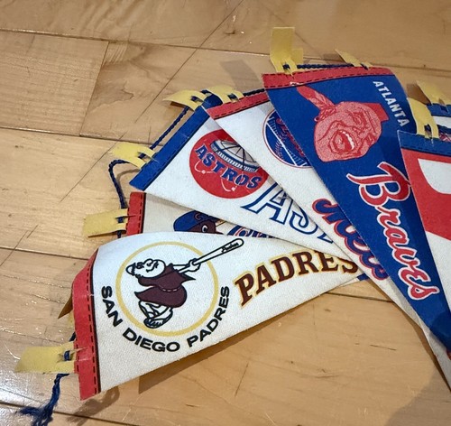 VTG 60s 70s National League NL MLB Baseball Felt Mini 9" Pennants 10/12 Pirates - Picture 3 of 12