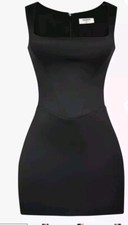 HOUSE OF CB ENYA SIZE M NEW WITH TAGS ON 