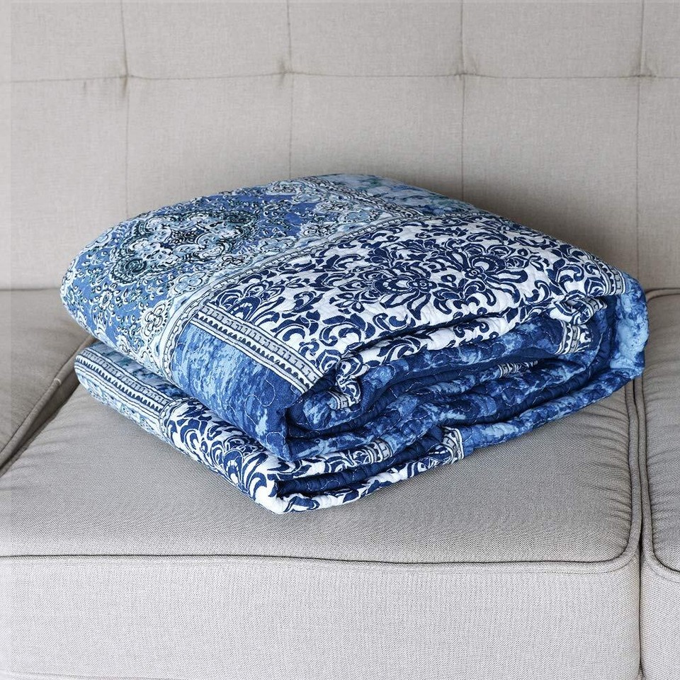 Quilted Throw Blanket for Bed Couch Sofa, Blue Classic Bohemian, 60X78