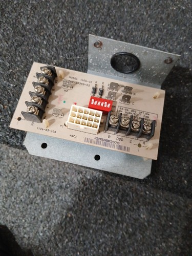 Rheem 1106-10 Air Handler Control Board 24V (62-24340-02, 1106-83-10A) W/harness - Afbeelding 4 van 5