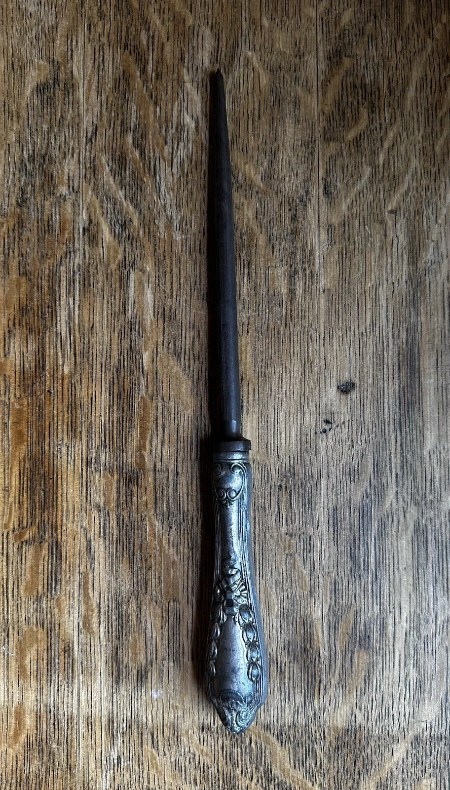 Vintage 12” Honing Steel With Sterling Silver Handle- Made in England
Opens in a new window or tab