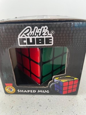 Lizenzierter Rubik's Cube Keramik geformter Becher von Paladone - Brandneu in Box.