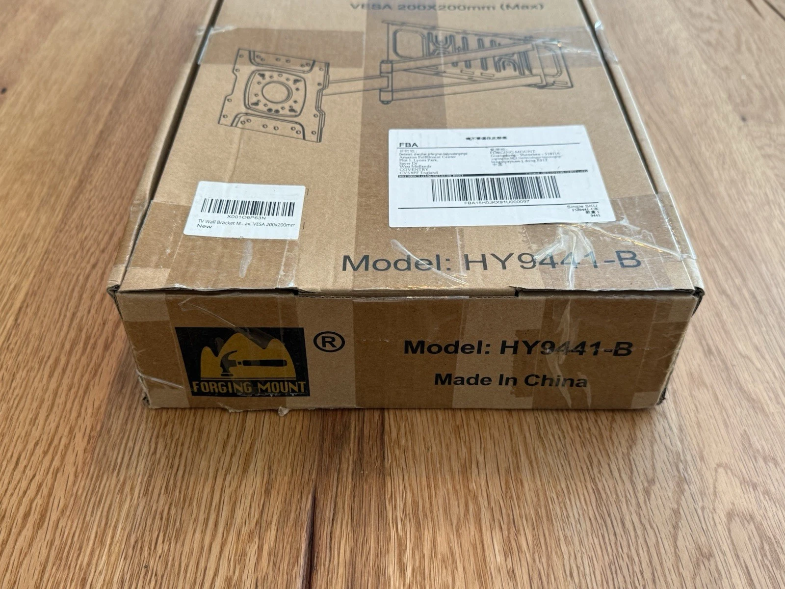 Forging Mount Full Motion Corner TV Wall Mount HY9441-B VESA 200x200mm - New 5