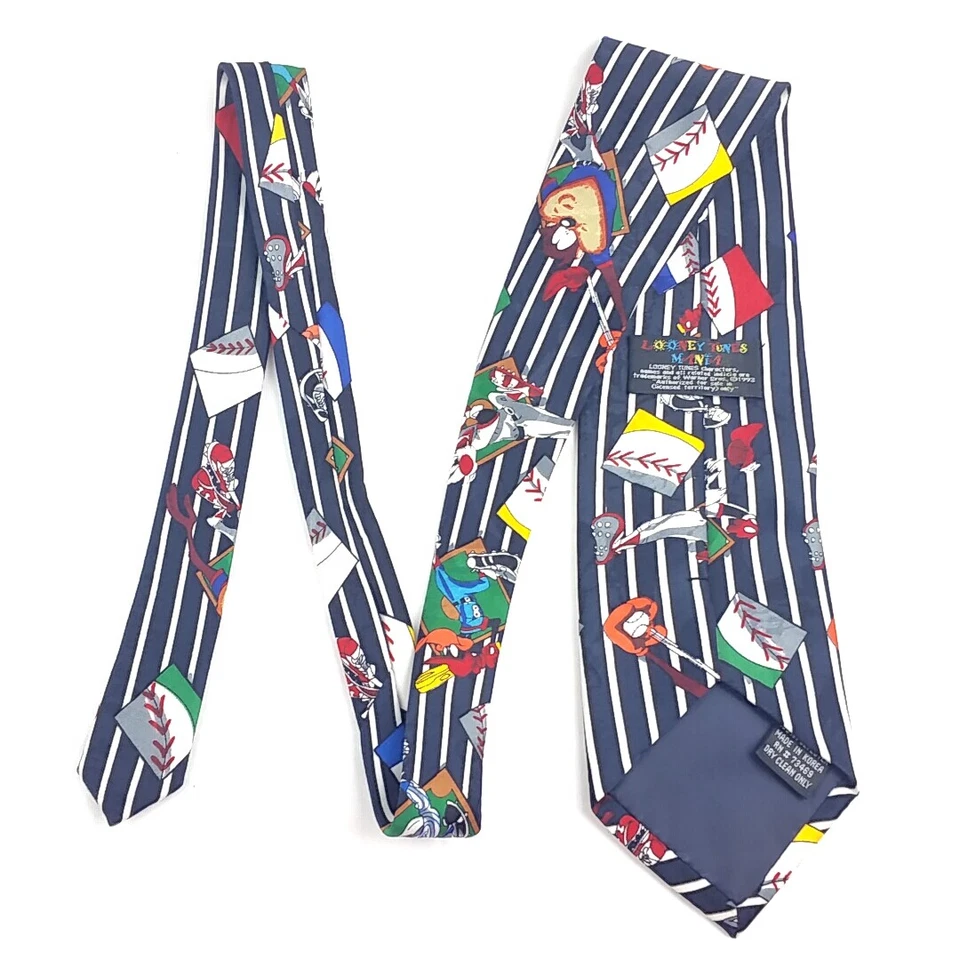 Corbata Looney Tunes Mania negra azul marino blanca a rayas con personajes y pelotas de béisbol Foto 2 de 4