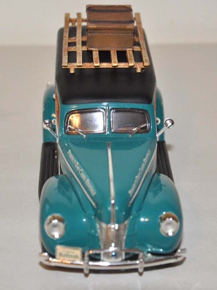 Ertl Hamilton Authenticated Woody Wagon Thomas Kinkade 1:25 Scale - Image 3 of 4