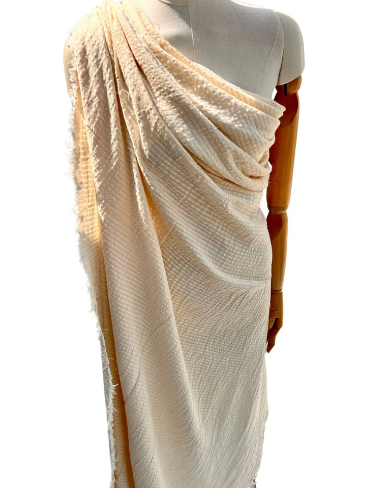 Tela de algodón orgánico neutro a rayas alfiler de doble gasa por 2 metros. Foto 3 de 4