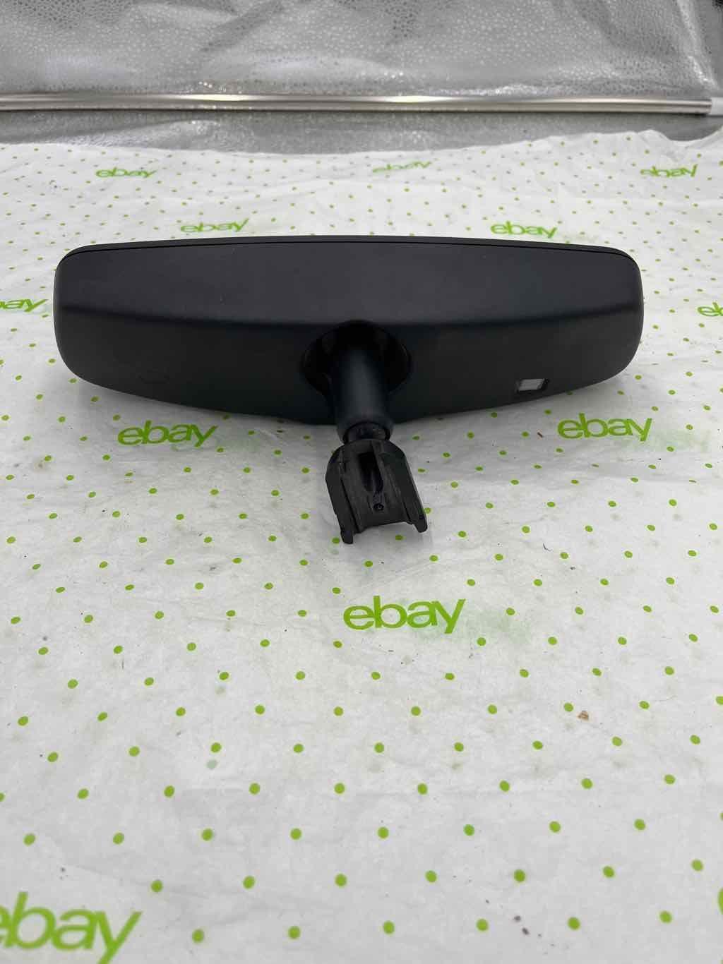 04 05 06 07 08 09 11 12 13 14 15 16 17 18 19 20 TOYOTA PRIUS Rear View