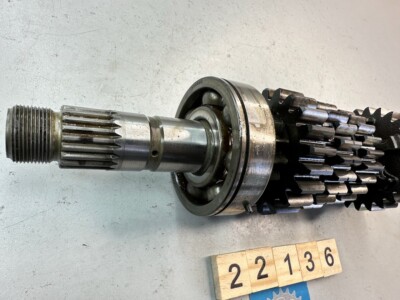 Yamaha YZF600R Thundercat FZS600 YH50 Transmission Main Axle