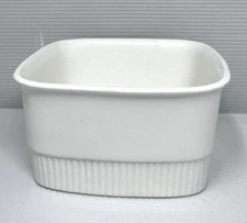 VINTAGE SUPER-CERAM HALL USA 4521 WHITE 6" SQUARE RIBBED REFRIGERATOR DISH