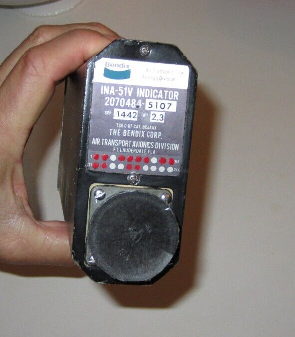 AIRCRAFT INDICATOR UNKNOWN STATUS BENDIX INA-51V P/N 2070484-5107