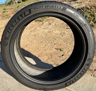 SET OF TWO BRAND NEW 255/40ZR20 Michelin Pilot Sport 4S PS4S Tires
