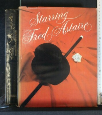 STARRING FRED ASTAIRE. Stanley Green e Burt Goldblatt. Doubleday Windfall.