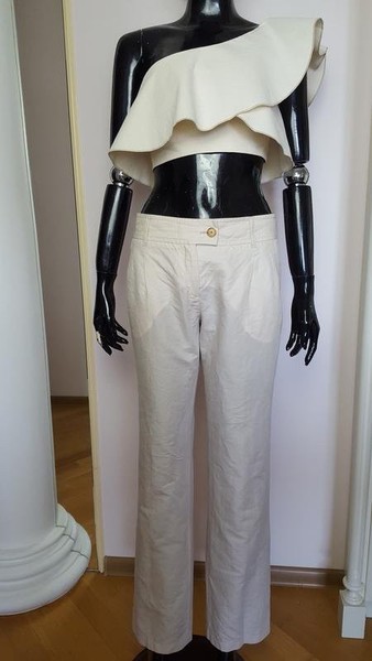 Women Carolina Herrera Trousers Beige 36 / S / 44