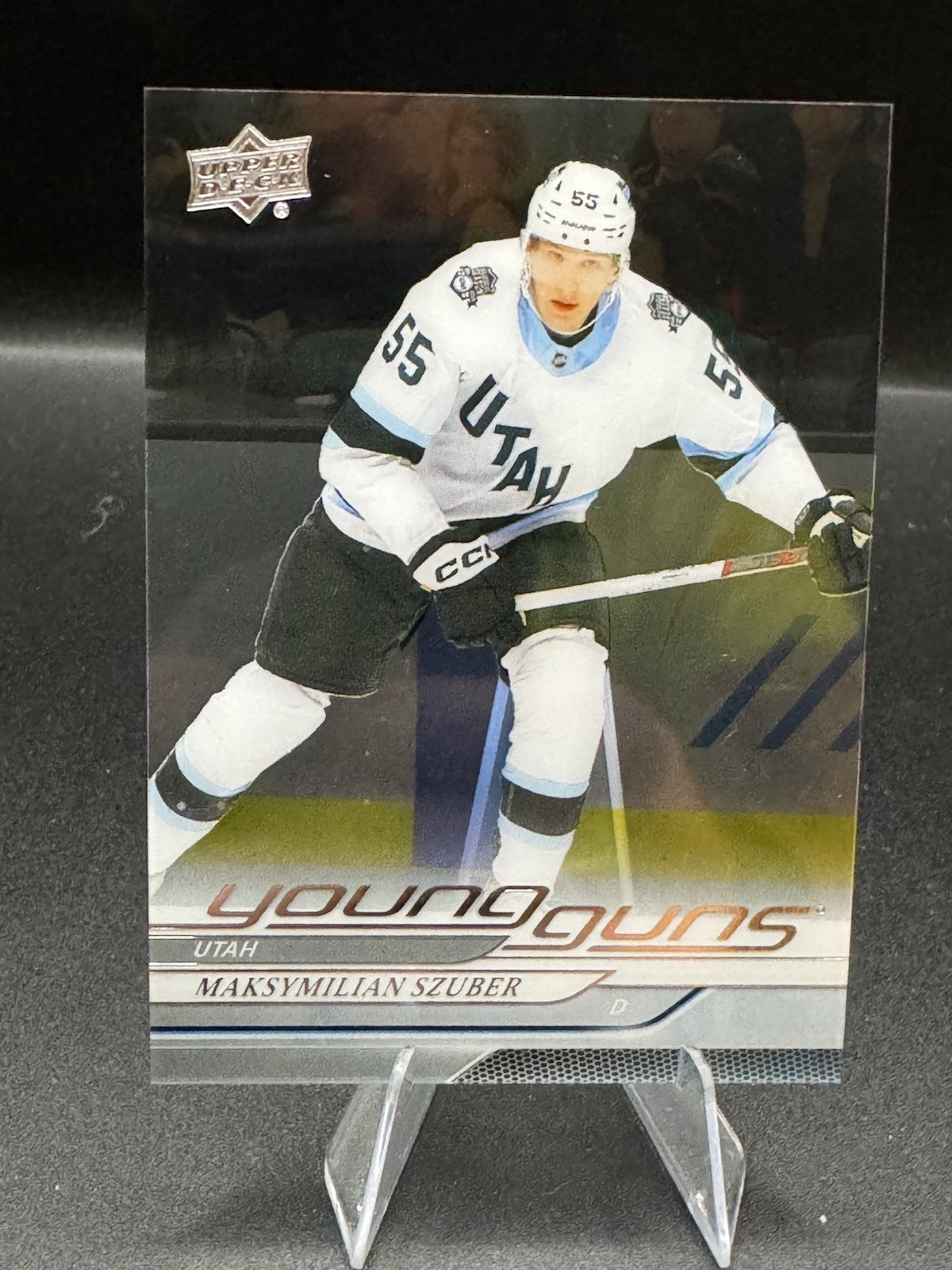 Maksymilian Szuber 2024-25 Upper Deck Series 2 Young Guns Clear Cut RC Card #456
