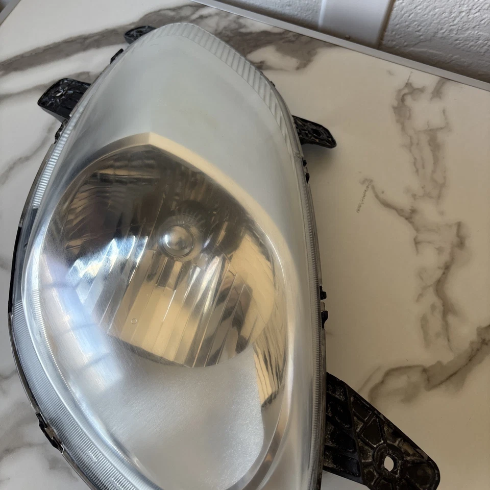 Faro derecho pasajero Pontiac Solstice 2006-2009 OEM Foto 2 de 4