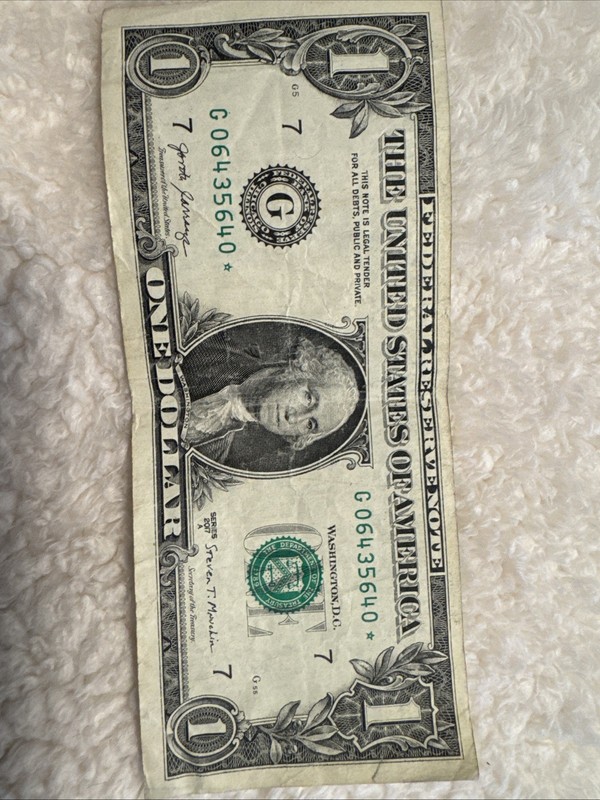 2009 $1 Dollar Star Note Fancy Serial Number G06435640*