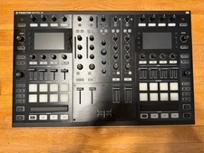 Native Instruments Traktor Kontrol S8  4-channel DJ Controller 