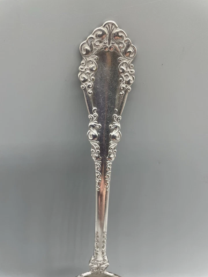 古董 1847 年罗杰斯兄弟 A1 银盘大号装饰伯克希尔供应勺子 — 第 2/4 张图片