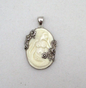 Art Nouveau Sterling Silver Carved  Mermaid Pendant [P43]