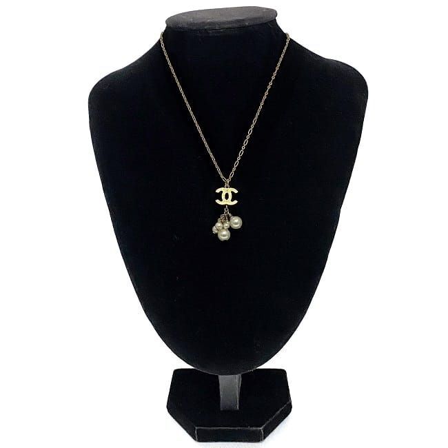 CHANEL ヴィンテージネックレス　ホワイト Chanel Necklace Gold White Coco Mark GP Pearl Used 07P