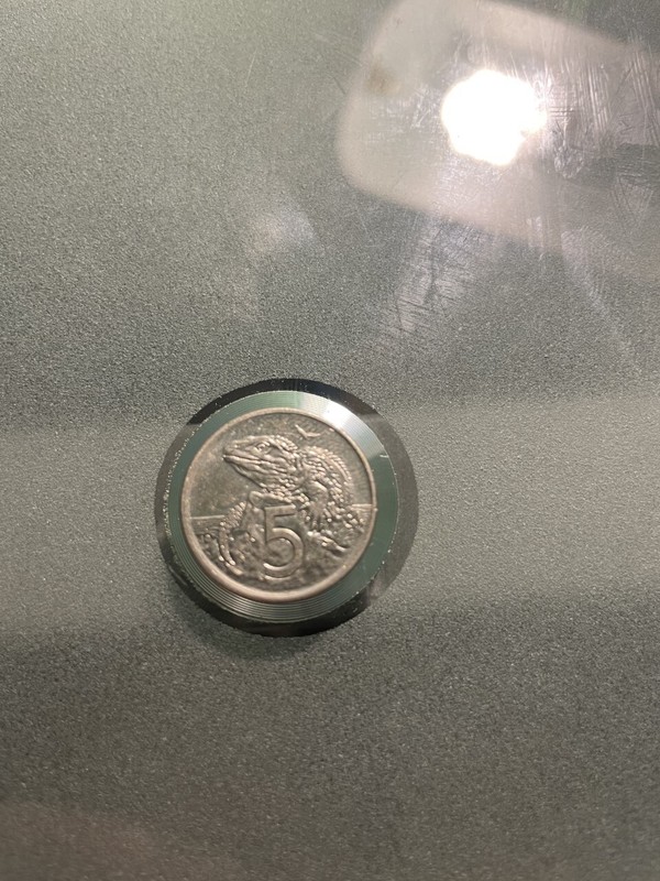 Foreign Coin - New Zealand - Five 5 Cents 2000