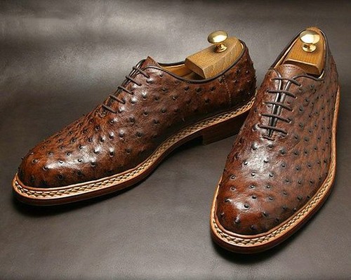 Handmade men brown textured ostrich 