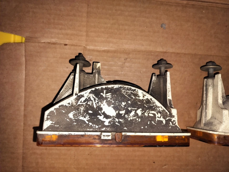 Ford Mustang 1979 a 1986, Cobra, Capri ámbar luz de estacionamiento usada D9Zb-13215-A Foto 3 de 4