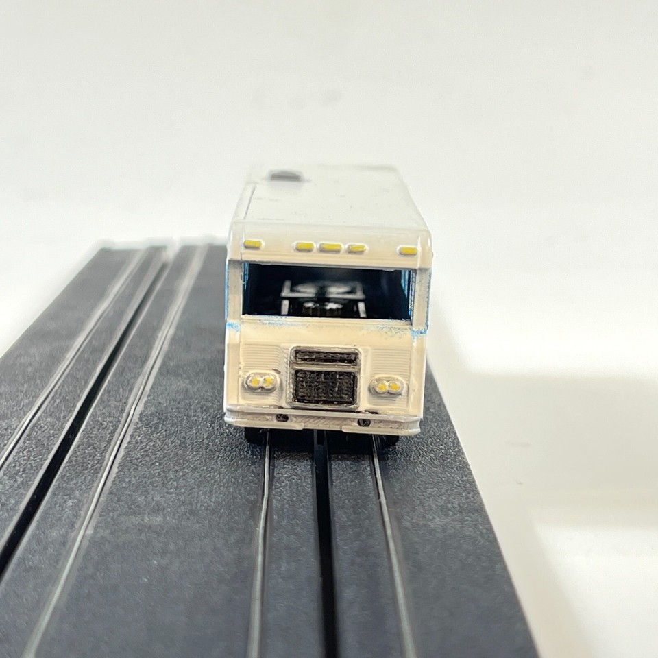 Model Rv Kit Aurora Thunderjet Compatible RV Camper Body Model Kit Tjet Slot Car ...