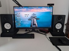 LG UltraGear 27GR93U-B 27-inch UHD Gaming Monitor 4K 144Hz