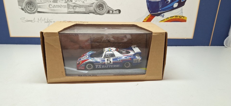 Bizarre SPARK BZ16 Modello Auto Racing LeMans 1976 1:43 Scala Resin ...