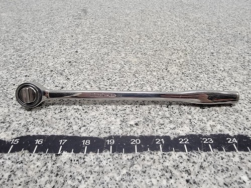 Wright Tool Contour Handle Ratcheting Socket Wrench 3/8" Drive 3425