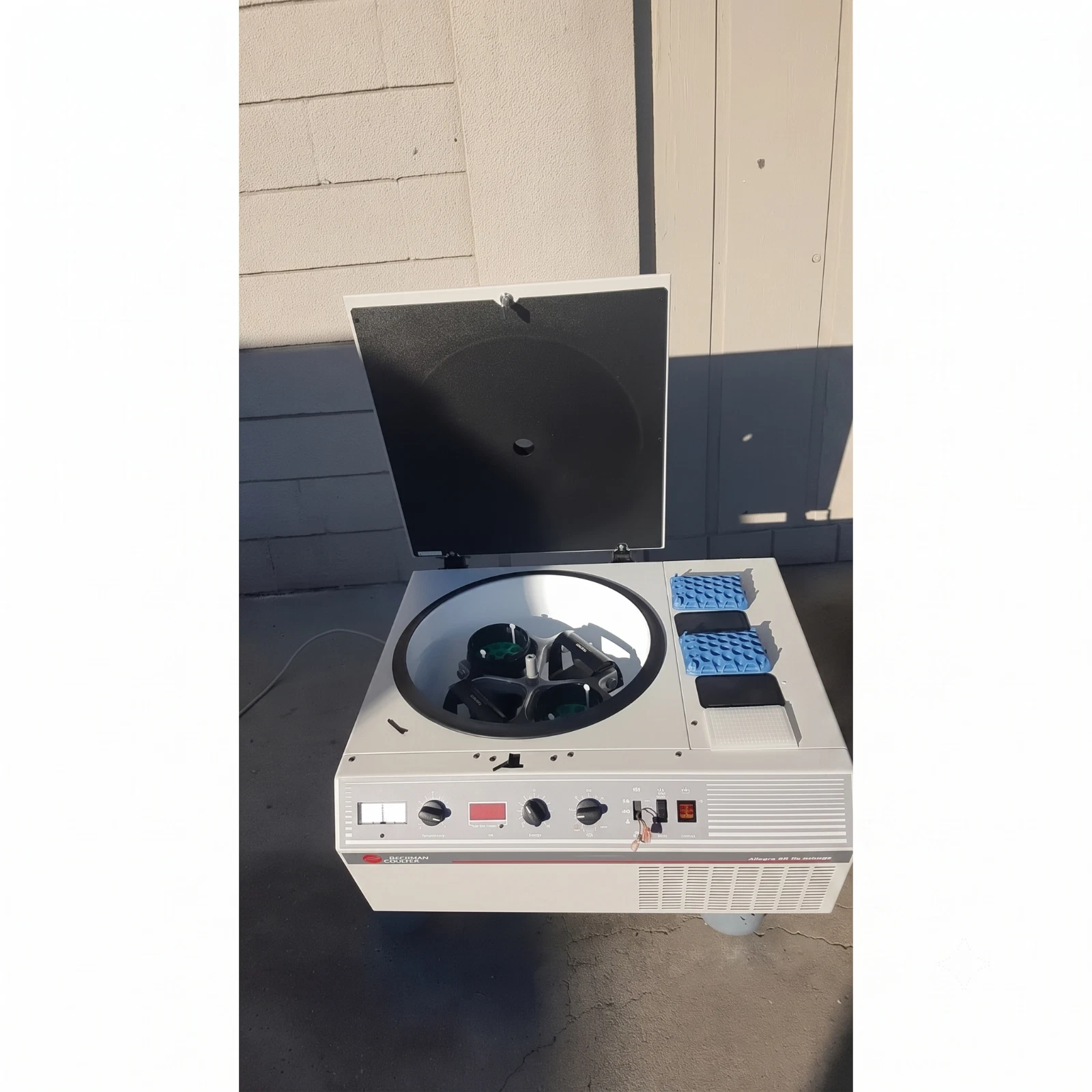 Beckman Coulter Allegra 6R Refrigerated Benchtop Centrifuge