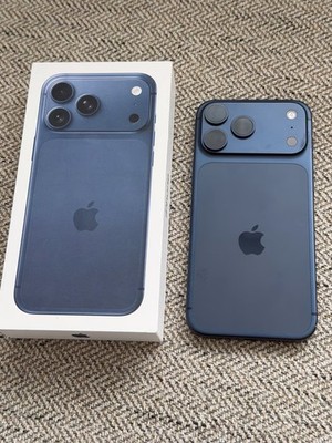 Apple iPhone 17 Pro Max - 256 GB - Deep Blue (Unlocked) for sale