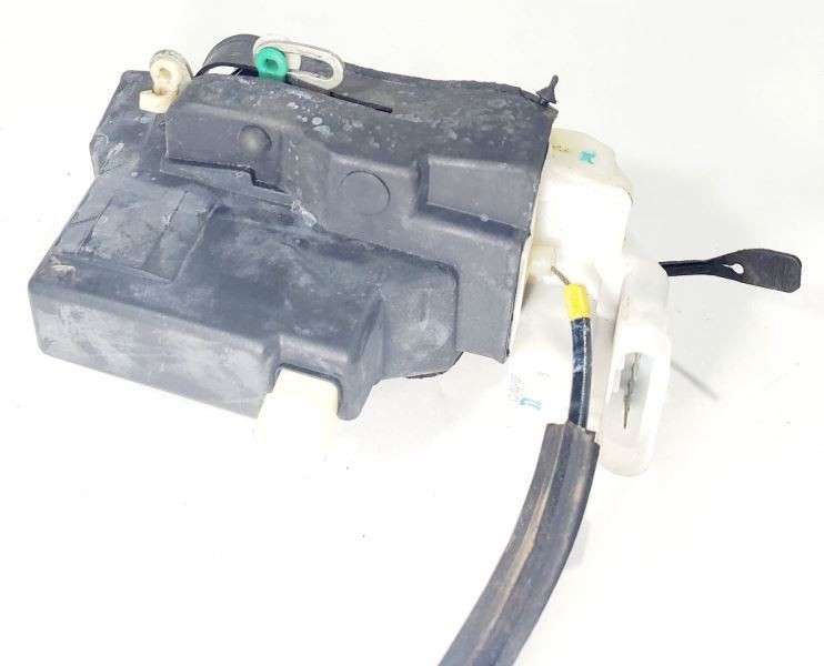 Maserati Quattroporte 2007 Front Left Door lock actuator