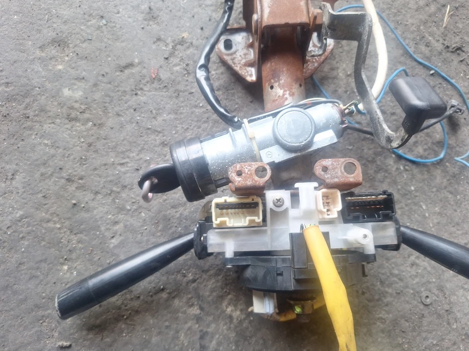 转向柱带钥匙 Rhd Subaru Impreza Wrx Sti V5 — 第 3/3 张图片