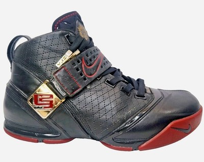 Nike Zoom LeBron 5 Black Varsity Crimson Shoes Mens 9.5 Metallic