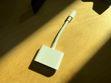 Genuine Apple iPhone to HDMI Digital AV Adapter  MD826AM/A - A1438 - Used