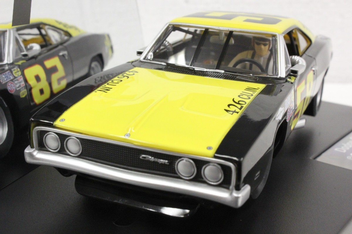 Carrera Evolution 27461 Dodge Charger 500, #58 1:32 Slot Car
