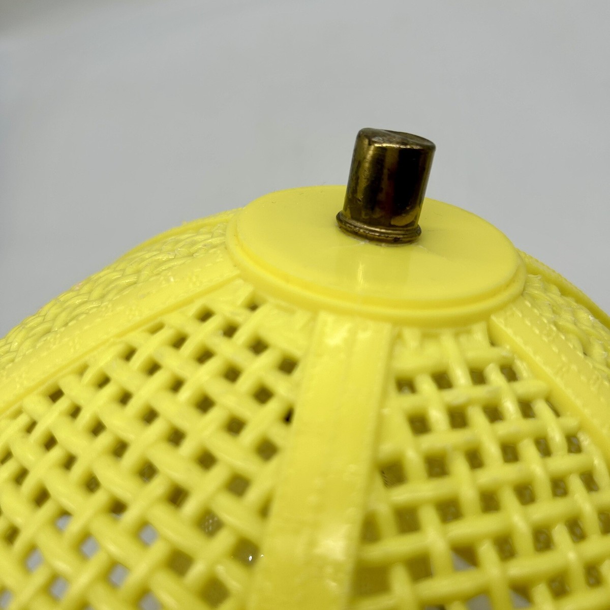 Vintage MCM Honi Chilo Plastic Faux Wicker Yellow Lamp | eBay