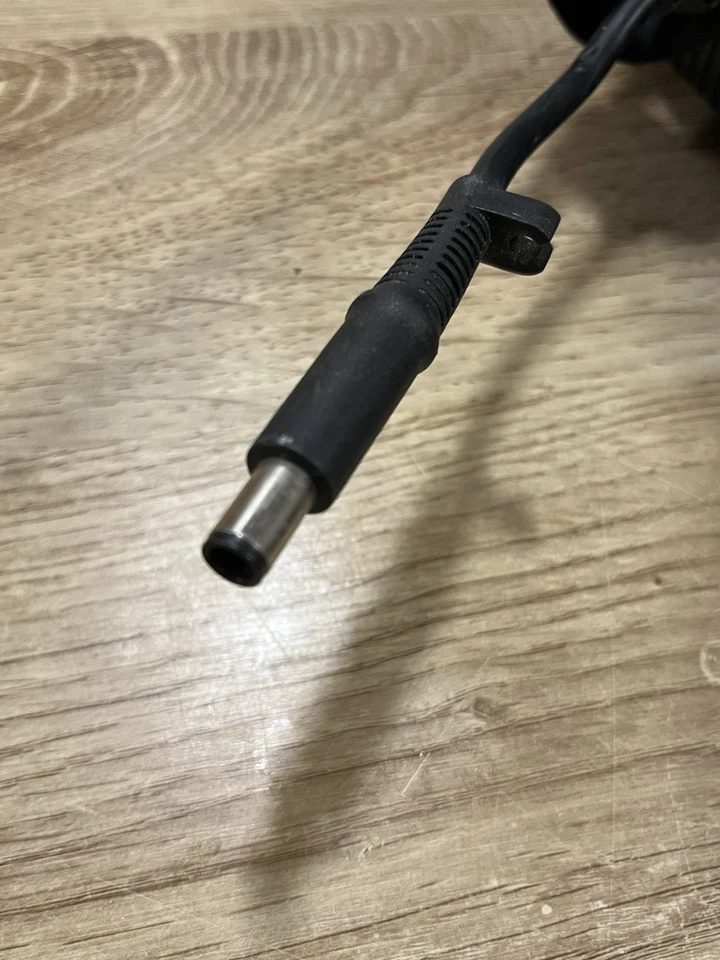 HP 230W 19.5V 11.8A Laptop Power Adapter HSTNN-LA12 608432-001 609946-001 5mmtip - Image 4 of 4