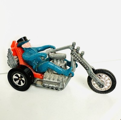 Hot Wheels Rrrumblers 1972 Torque Chop Trike with Blue Rider