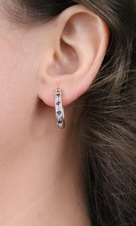Pendientes de aro de diamantes y zafiros naturales de oro de 18k sobre plata de ley de 7/8" Foto 4 de 4